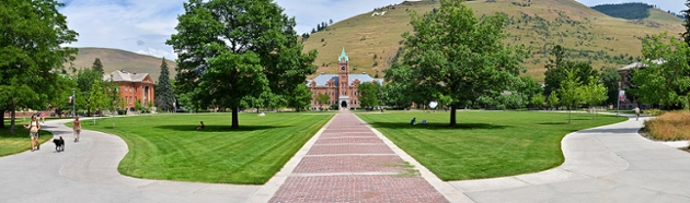 Panoramic photo of the Oval and Main hall